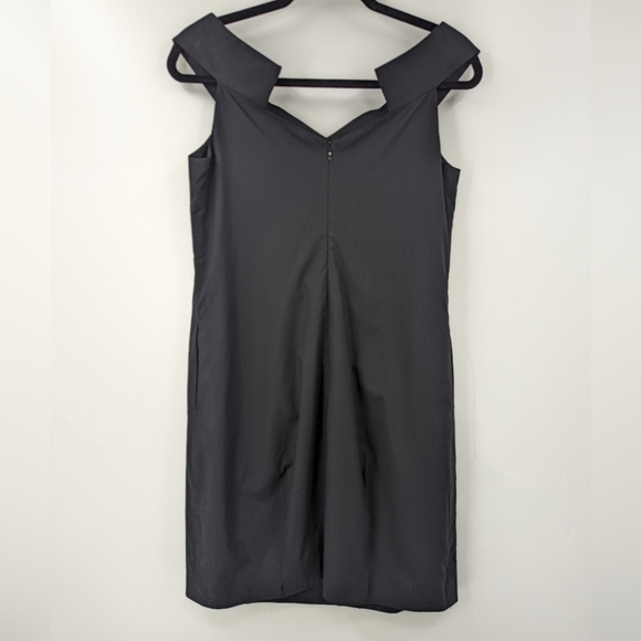 MAGASCHONI V-neck Sleeveless Dress - Picture 4 of 9
